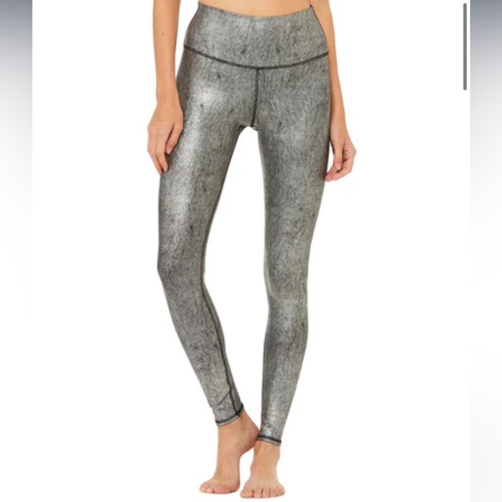 Alo Yoga Silver Metallic Leggings